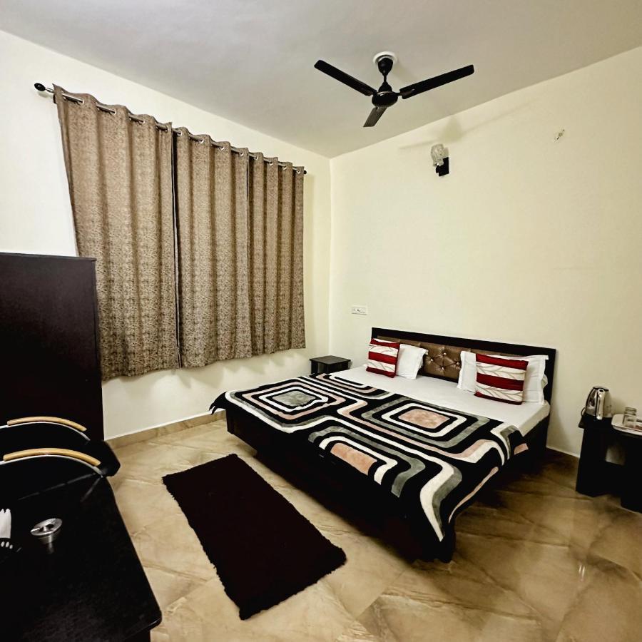 Raahi Stay, Landing Site Bir - Stay & Cafe Bagian luar foto