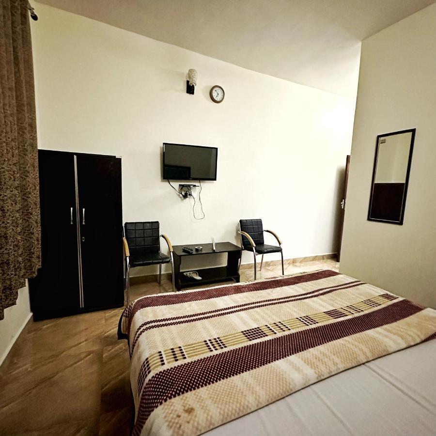 Raahi Stay, Landing Site Bir - Stay & Cafe Bagian luar foto