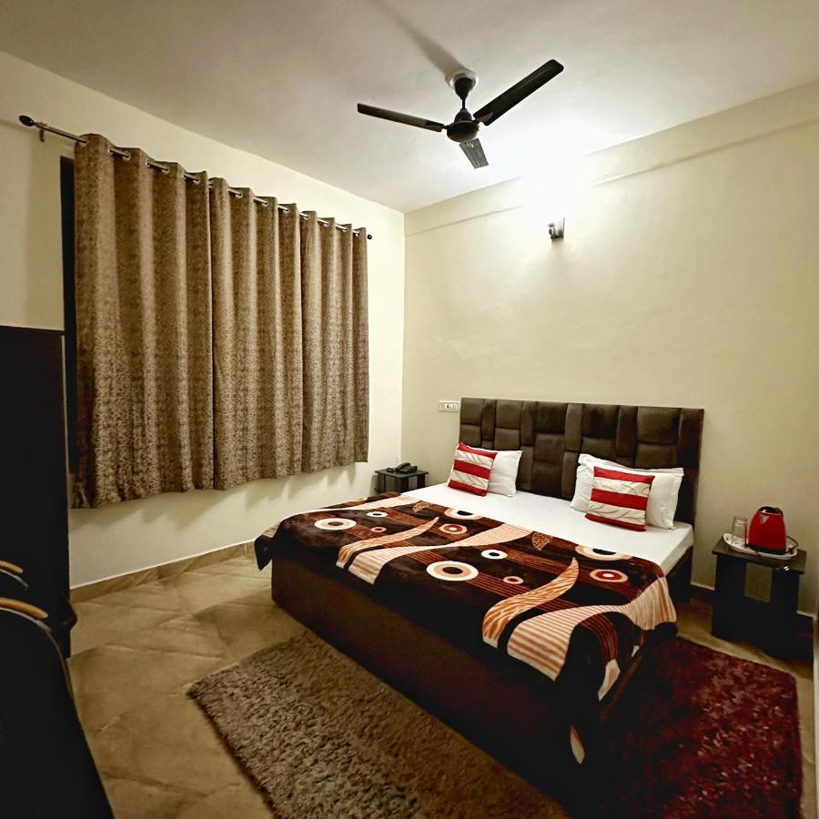 Raahi Stay, Landing Site Bir - Stay & Cafe Bagian luar foto