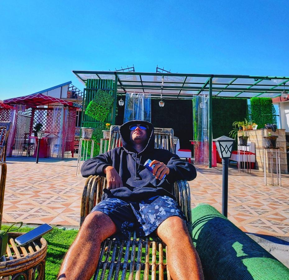 Raahi Stay, Landing Site Bir - Stay & Cafe Bagian luar foto