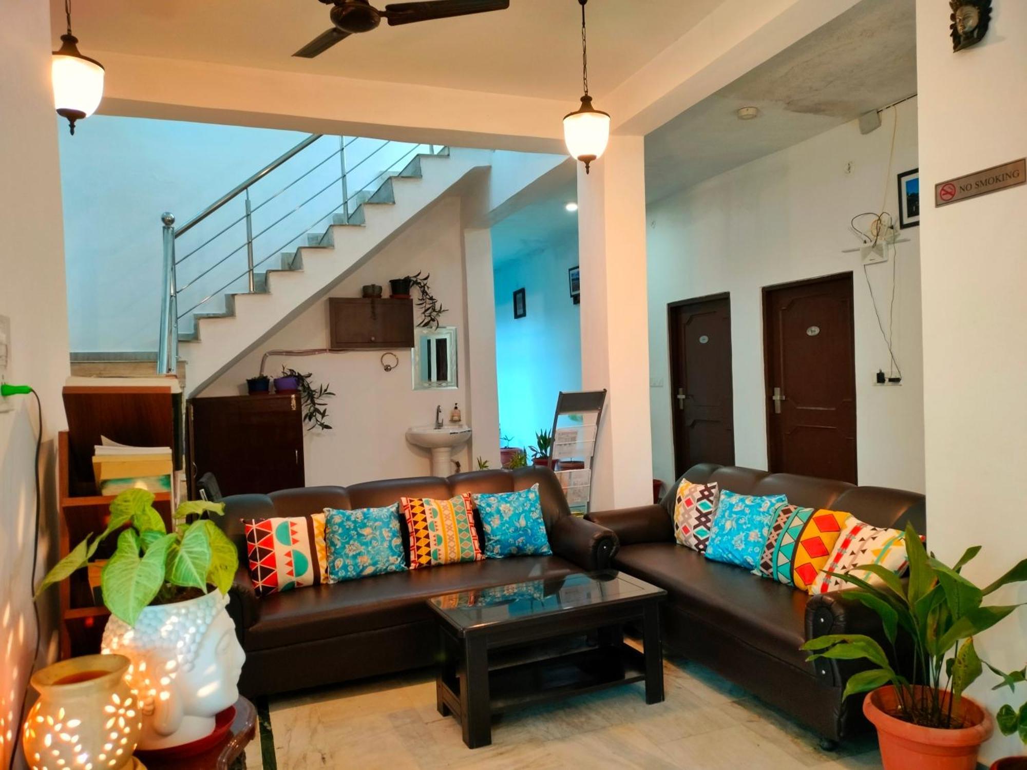 Raahi Stay, Landing Site Bir - Stay & Cafe Bagian luar foto