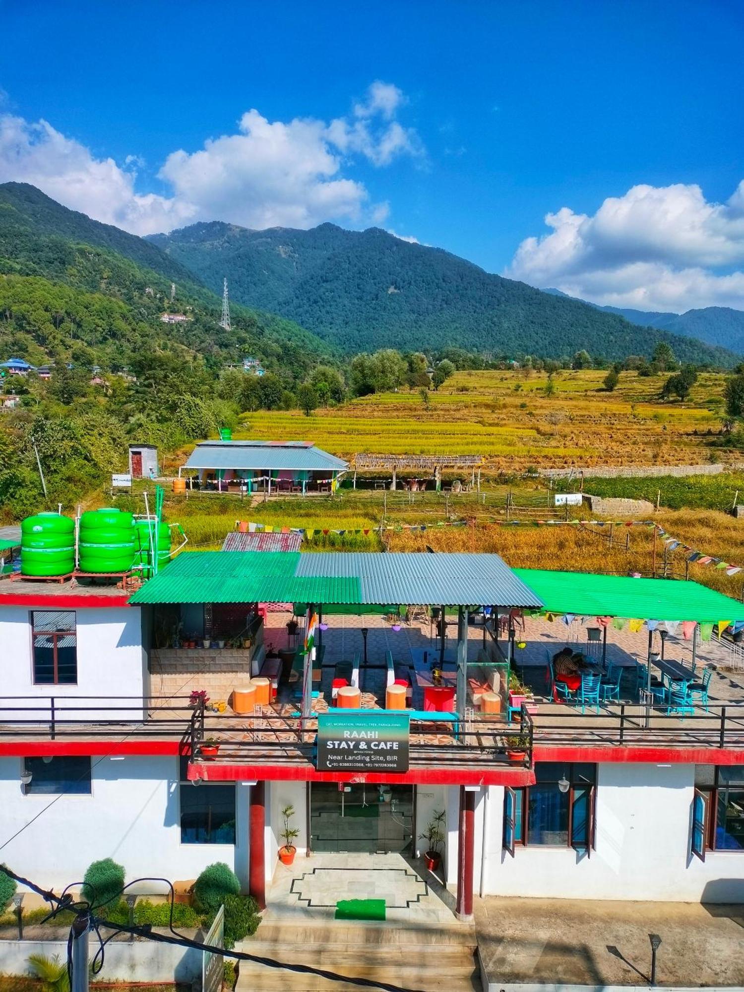 Raahi Stay, Landing Site Bir - Stay & Cafe Bagian luar foto