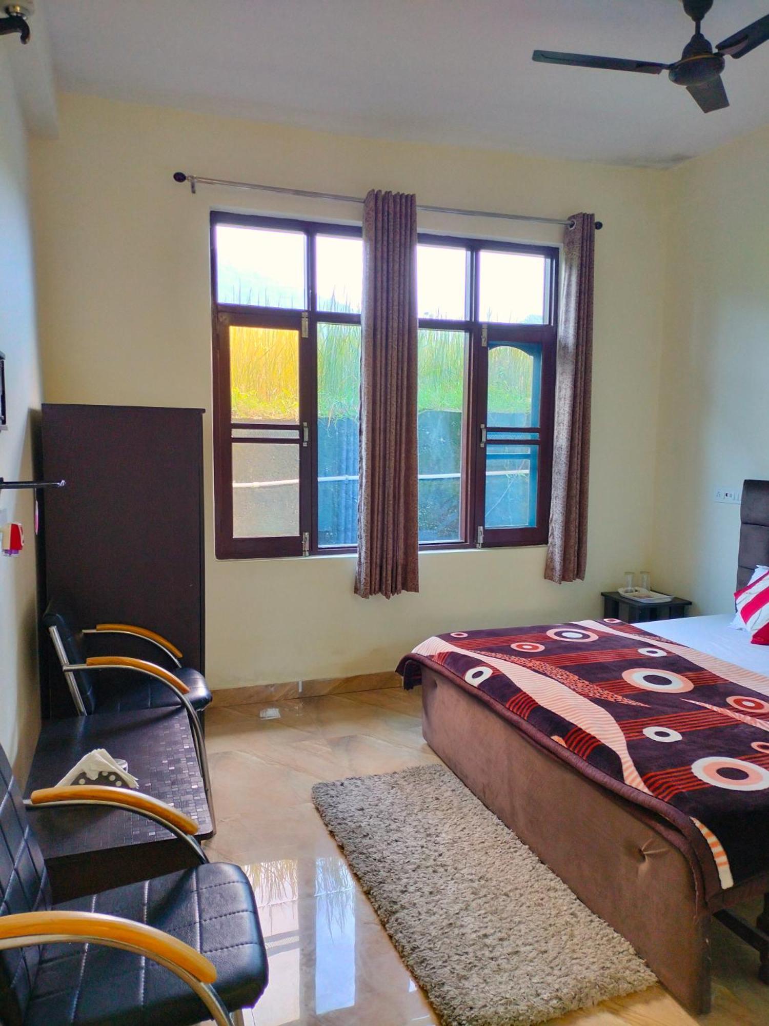 Raahi Stay, Landing Site Bir - Stay & Cafe Bagian luar foto