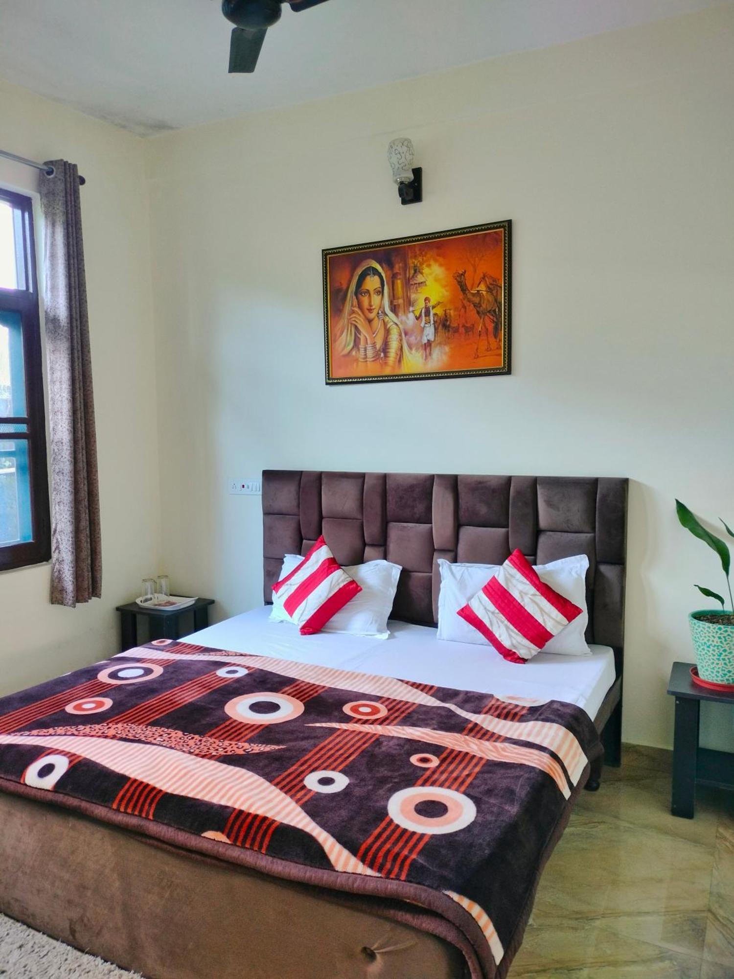 Raahi Stay, Landing Site Bir - Stay & Cafe Bagian luar foto